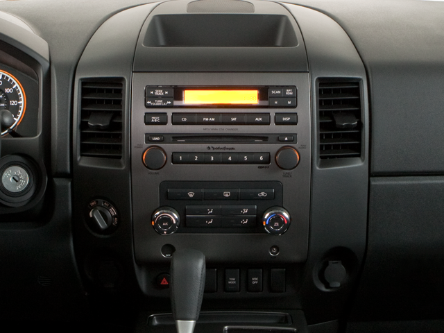 2012 Nissan Titan SV