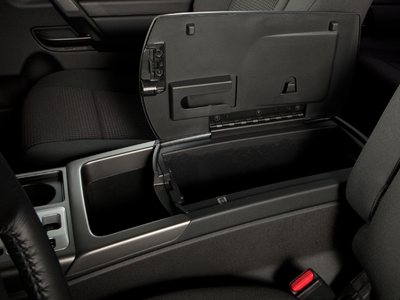 2012 Nissan Titan SV