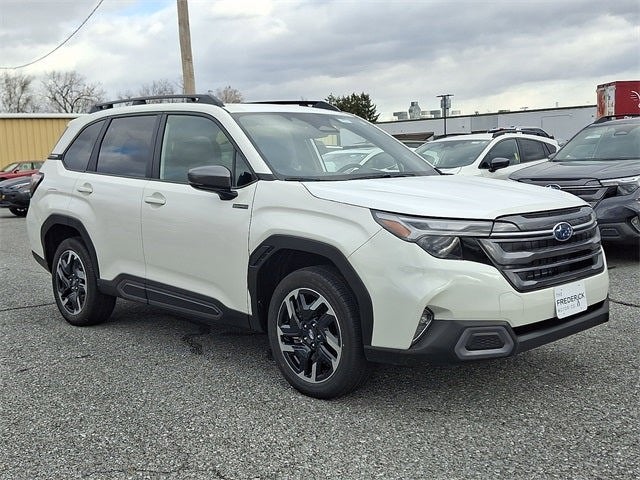 2025 Subaru Forester Limited Hybrid