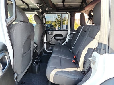 2022 Jeep Wrangler Unlimited Willys