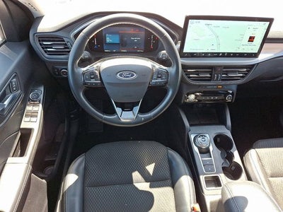 2025 Ford Escape Plug-In Hybrid Base