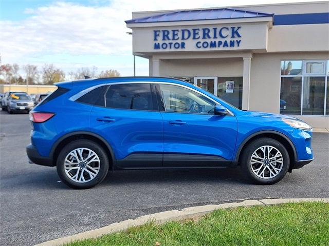 2020 Ford Escape SEL