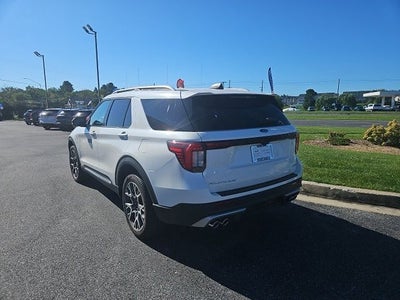 2025 Ford Explorer Platinum