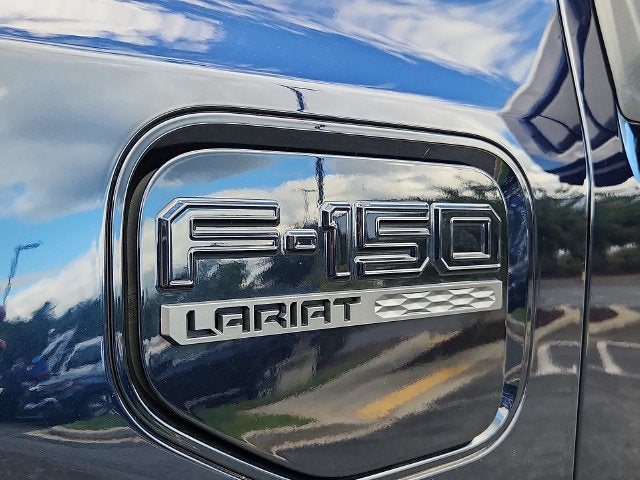 2022 Ford F-150 Lightning Lariat