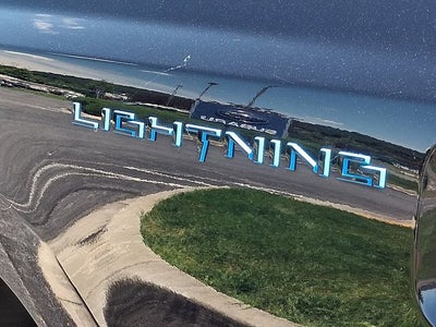 2025 Ford F-150 Lightning Flash
