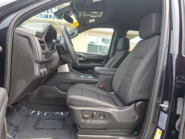 2023 Chevrolet Suburban LS