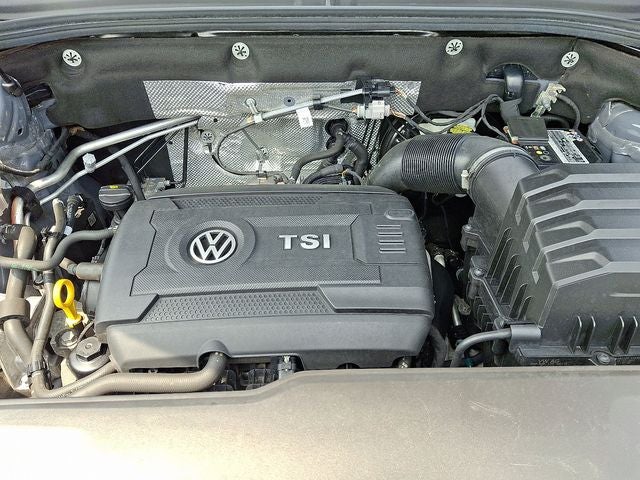 2022 Volkswagen Atlas Cross Sport 2.0T SEL R-Line