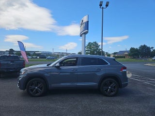 2022 Volkswagen Atlas Cross Sport 2.0T SEL R-Line