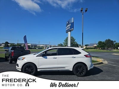 2022 Ford Edge SE