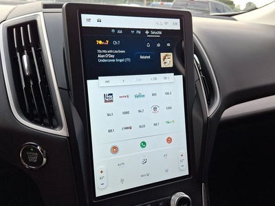 2022 Ford Edge SE