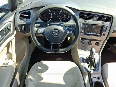 2015 Volkswagen Golf TSI S 4-Door