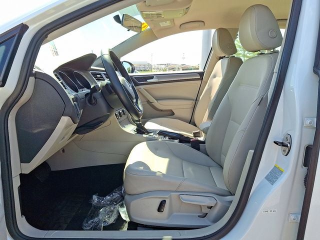 2015 Volkswagen Golf TSI S 4-Door