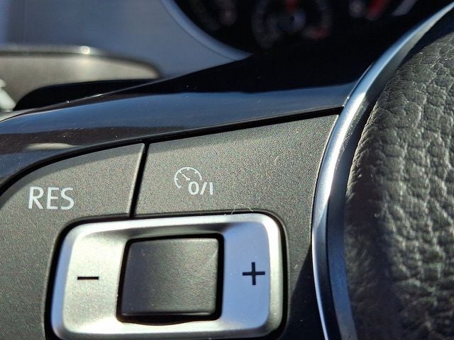2015 Volkswagen Golf TSI S 4-Door