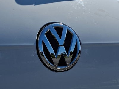 2015 Volkswagen Golf TSI S 4-Door