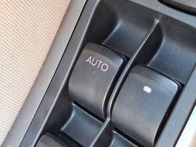 2005 Subaru Outback 2.5i