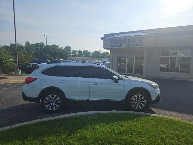 2019 Subaru Outback 2.5i Touring