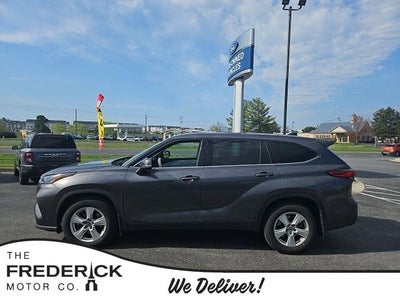 2022 Toyota Highlander L