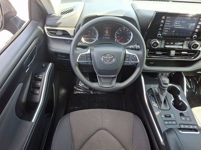 2022 Toyota Highlander L