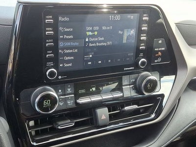 2022 Toyota Highlander L