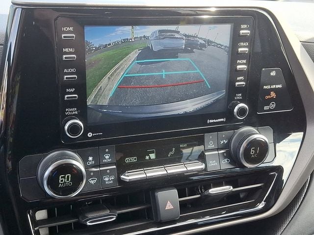 2022 Toyota Highlander L