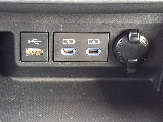 2022 Toyota Highlander L