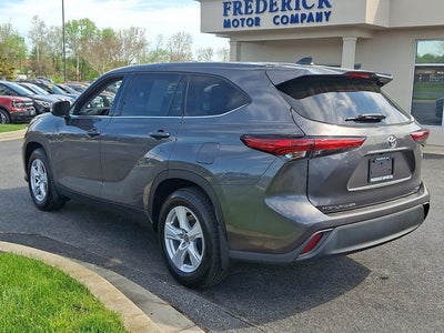 2022 Toyota Highlander L
