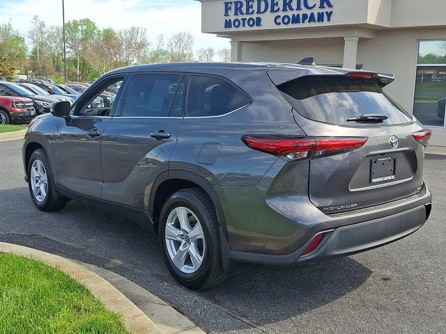 2022 Toyota Highlander L