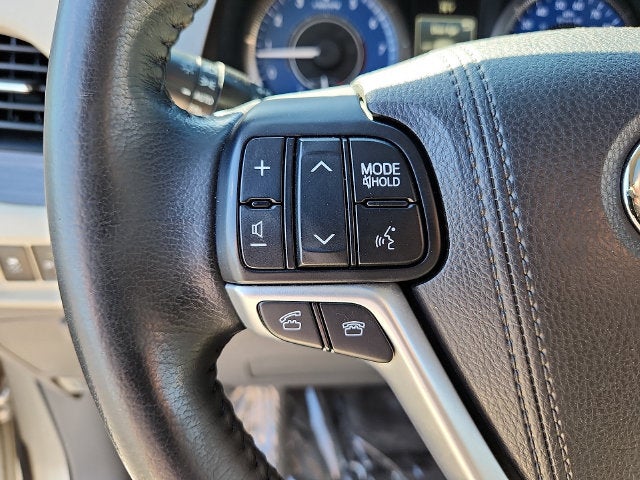 2016 Toyota Sienna XLE 7 Passenger
