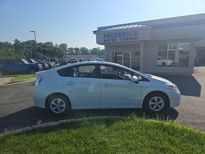 2014 Toyota Prius Three