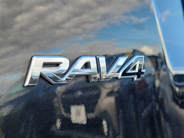 2016 Toyota RAV4 Hybrid XLE