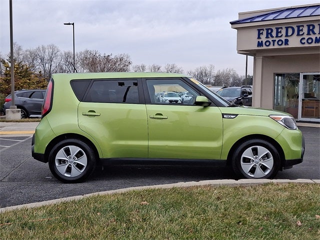 2016 Kia Soul Base