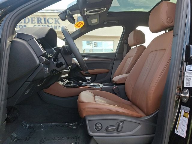 2023 Audi Q5 45 S line Premium quattro