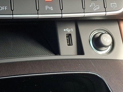 2023 Audi Q5 45 S line Premium quattro