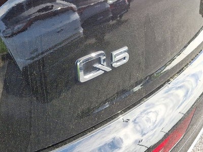 2023 Audi Q5 45 S line Premium quattro