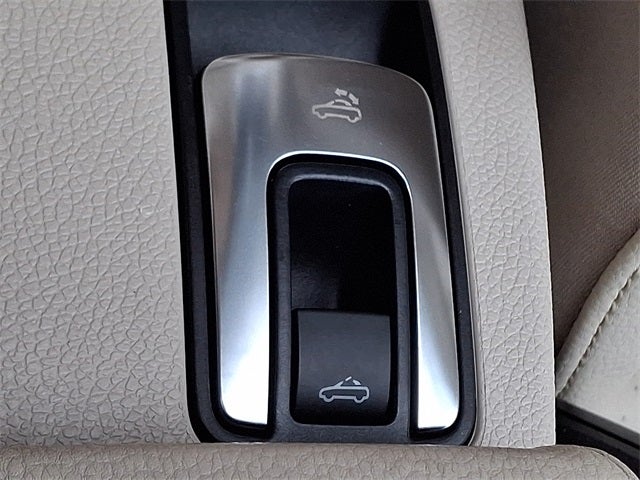 2014 Volkswagen Eos Komfort Edition